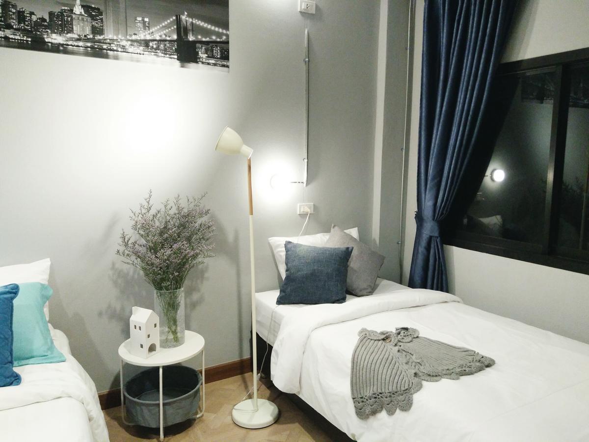 Warm Casa Chiangmai Pansiyon Chiang Mai Dış mekan fotoğraf
